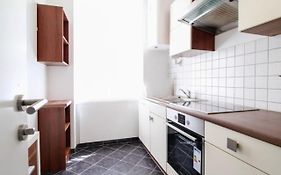 1 Bedroom Apartment Near Central Station